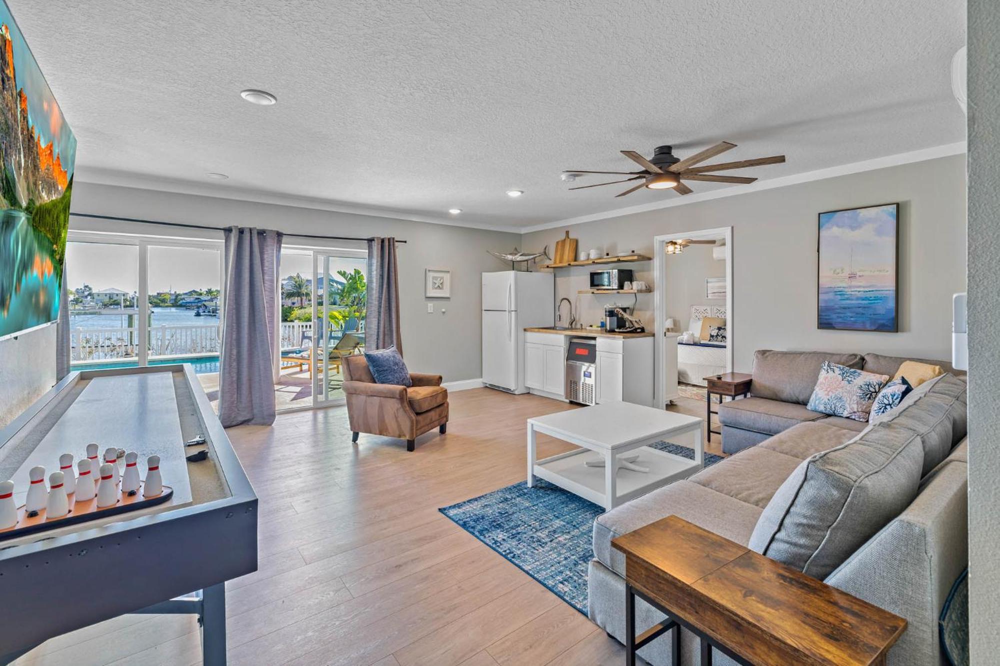 5 Bed3Bath Waterfront Pool Home With Full Gym, Office, And Heated Pool! Hernando Beach Esterno foto