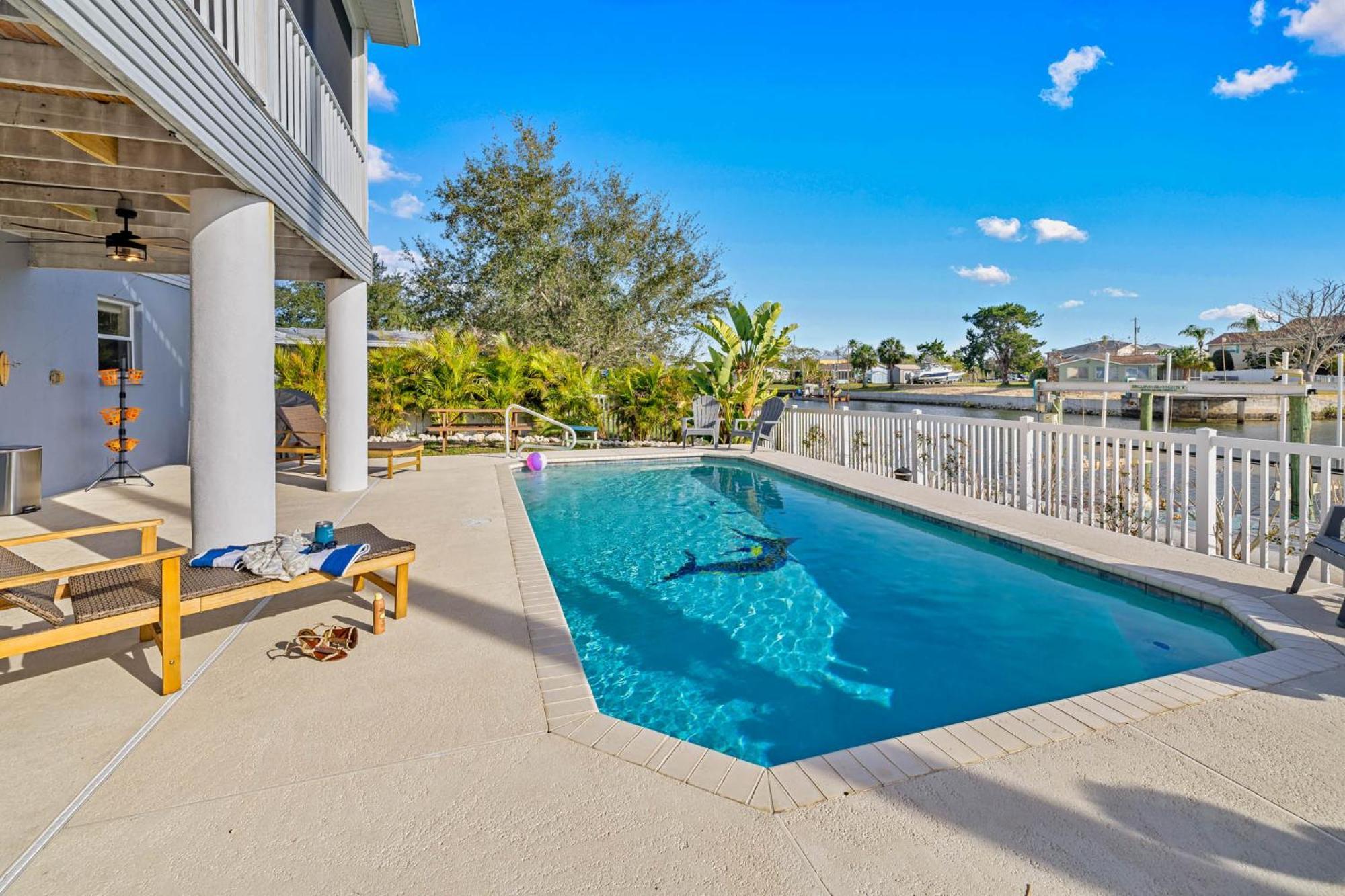 5 Bed3Bath Waterfront Pool Home With Full Gym, Office, And Heated Pool! Hernando Beach Esterno foto