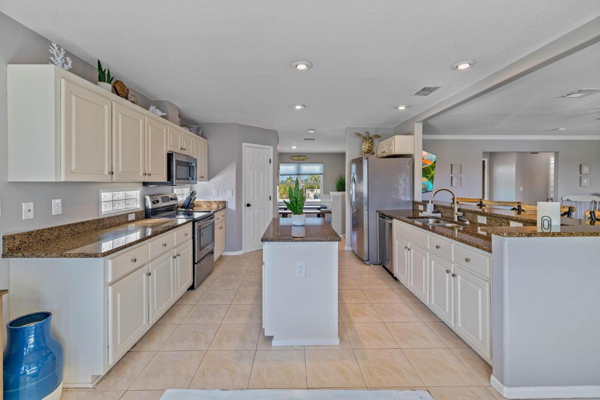 5 Bed3Bath Waterfront Pool Home With Full Gym, Office, And Heated Pool! Hernando Beach Esterno foto