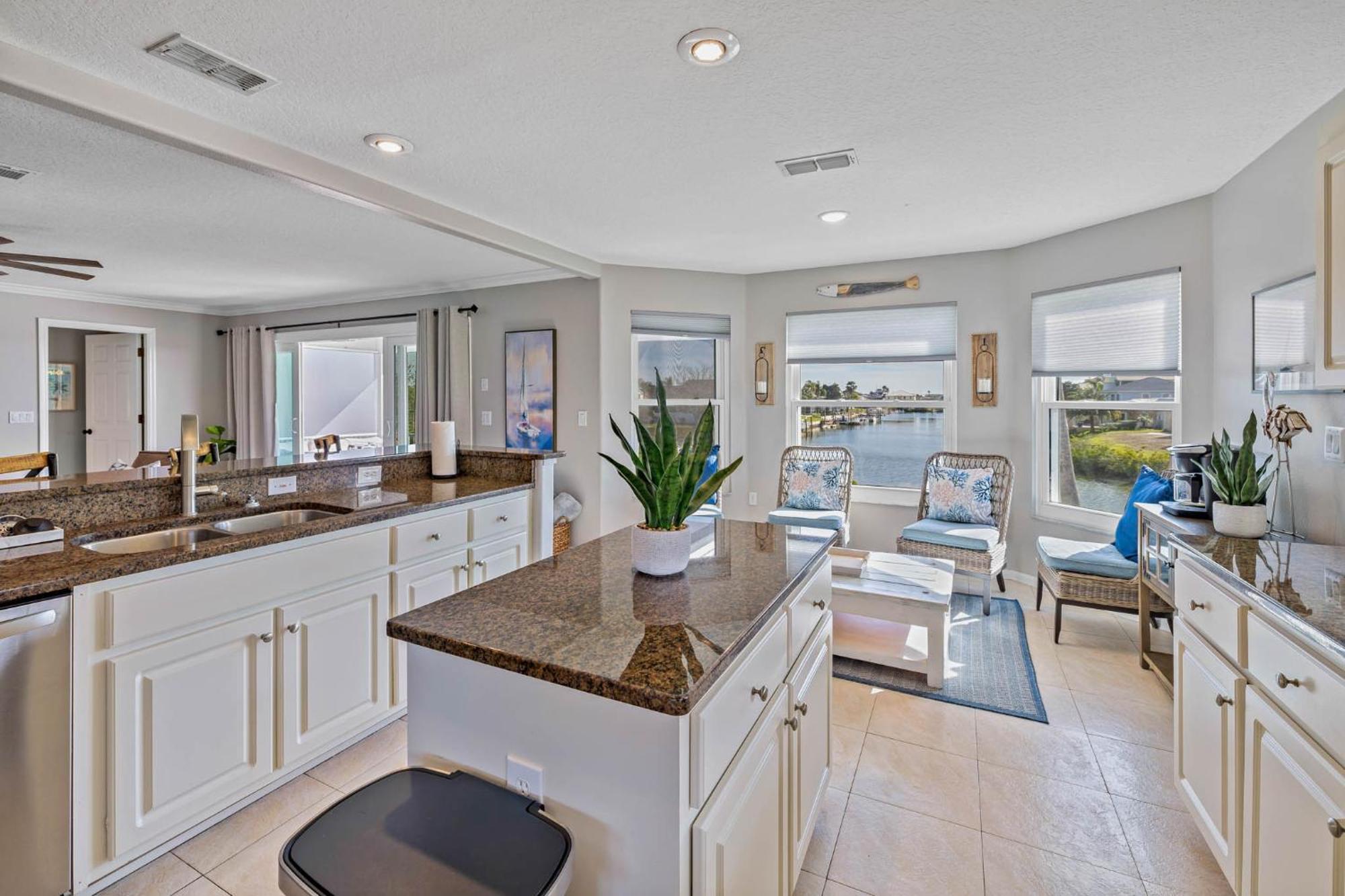 5 Bed3Bath Waterfront Pool Home With Full Gym, Office, And Heated Pool! Hernando Beach Esterno foto