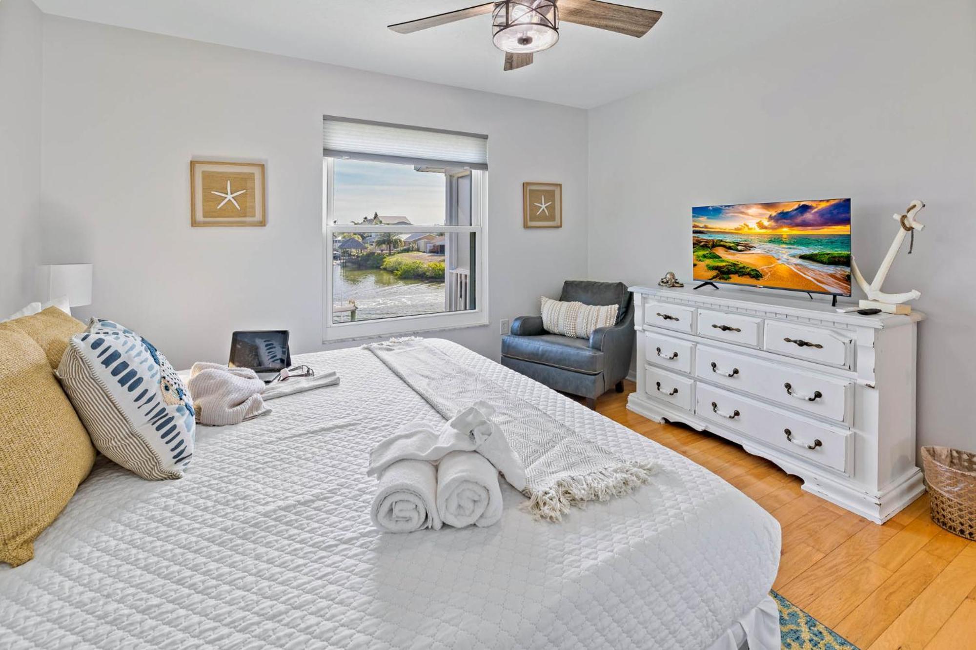 5 Bed3Bath Waterfront Pool Home With Full Gym, Office, And Heated Pool! Hernando Beach Esterno foto